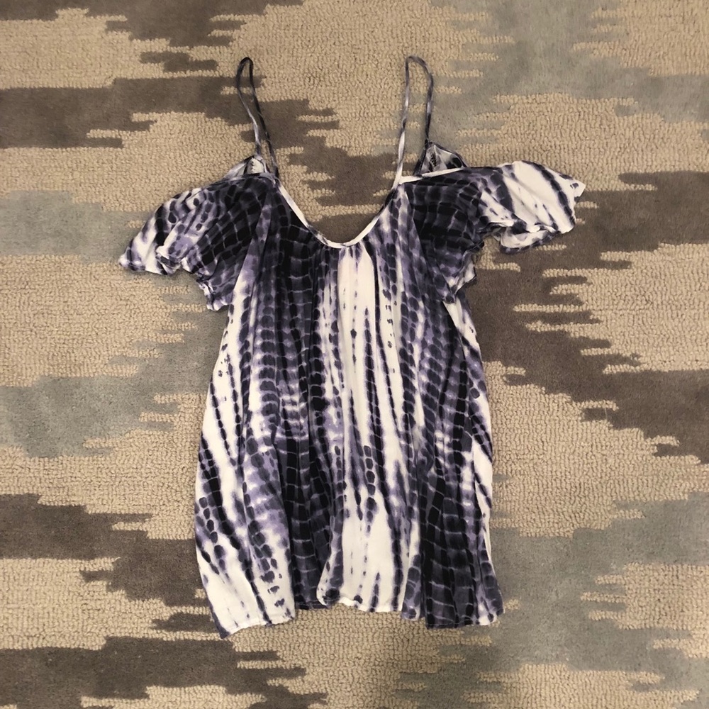 Off the shoulder tie dye tank
